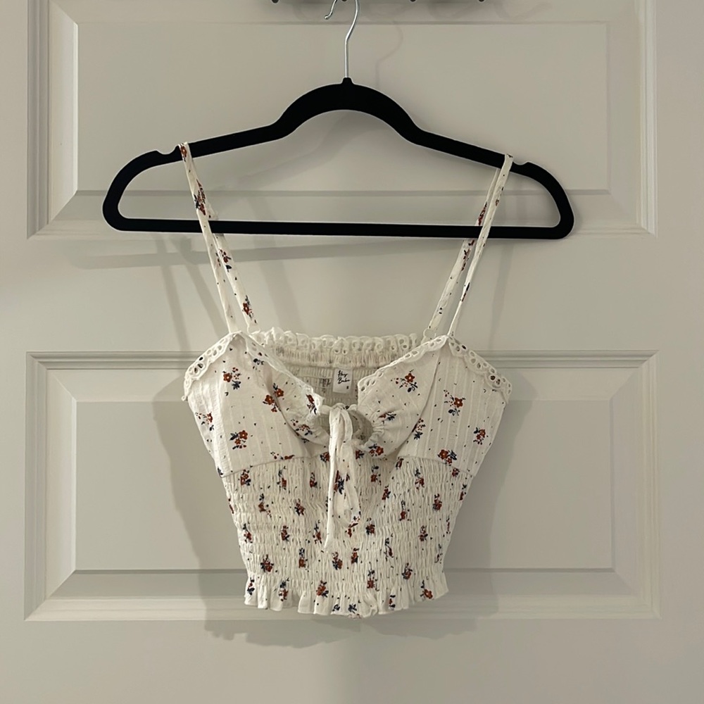White red and blue crop top